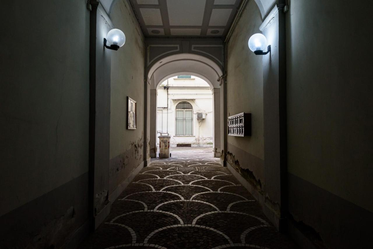 Via Silvio Spaventa 9 *