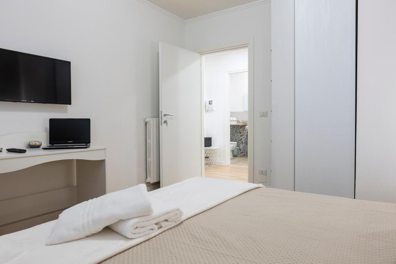 Bed & Breakfast Adastra