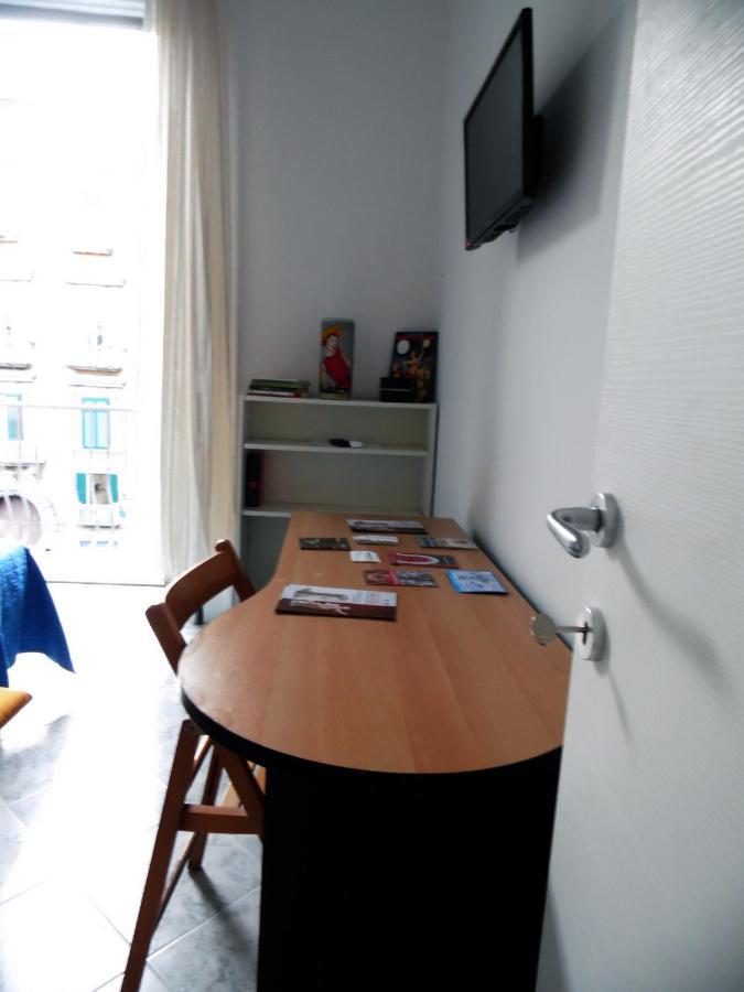 Donnaregina Apartment Naples
