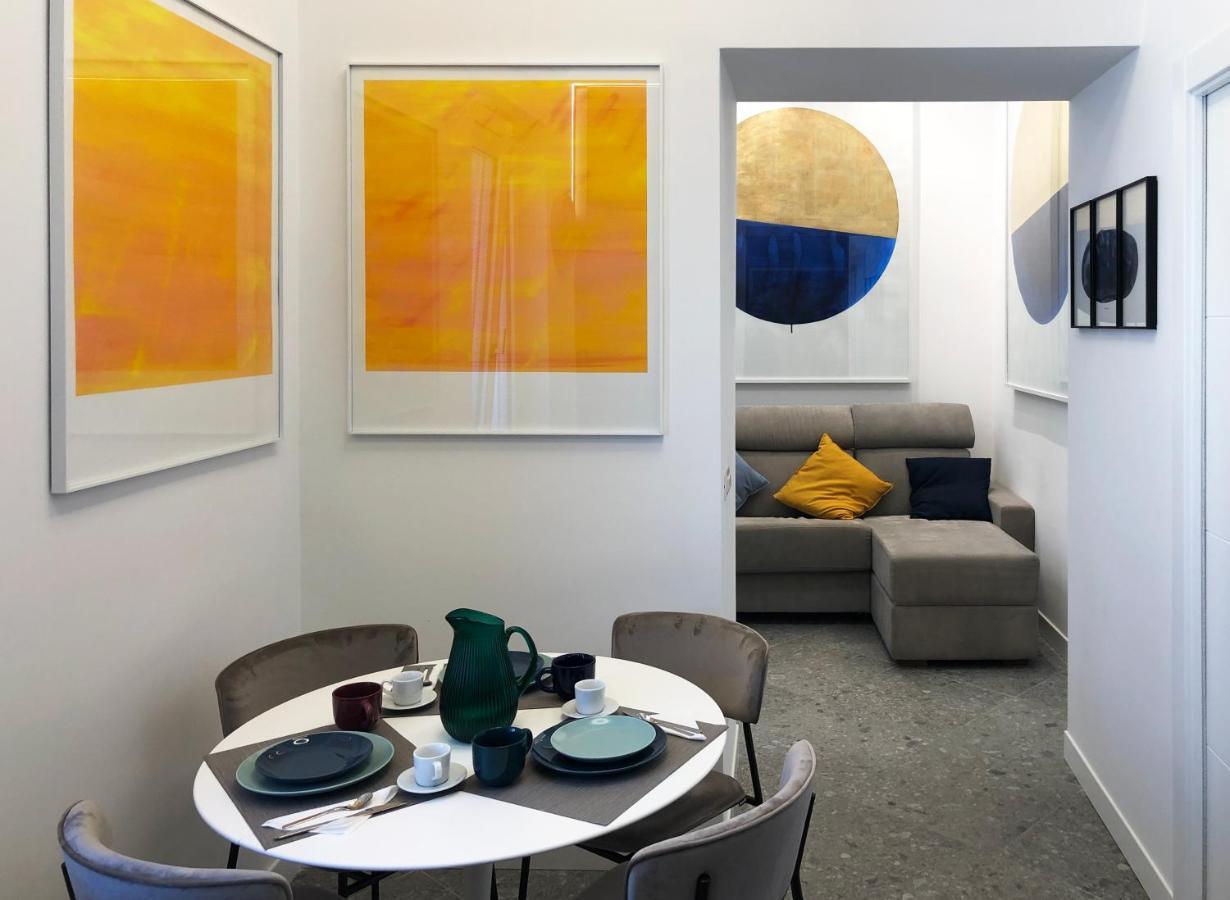 Lily Apartment