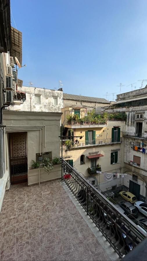 Queen Carolina's Homes - In Old Town Naples