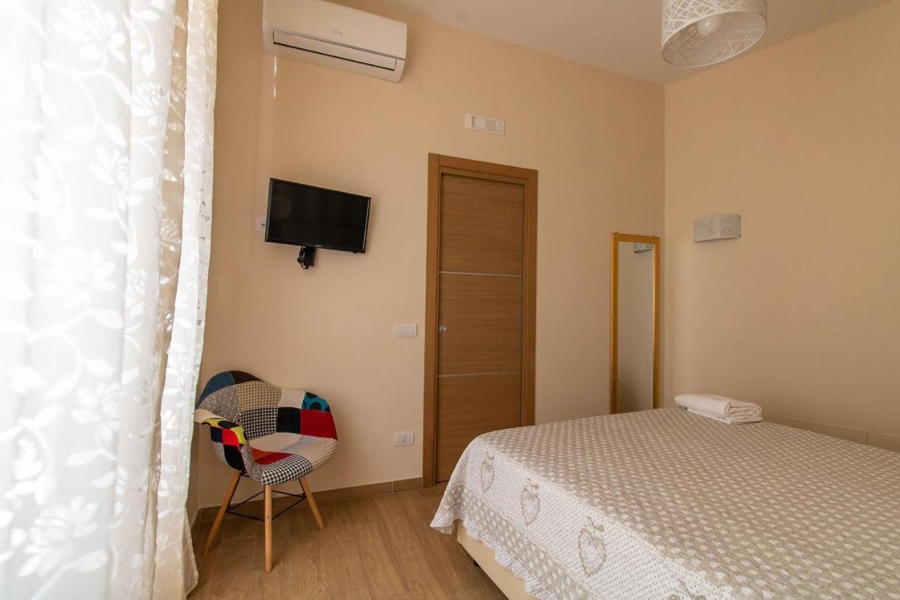 Apartment Domus Campanile Naples