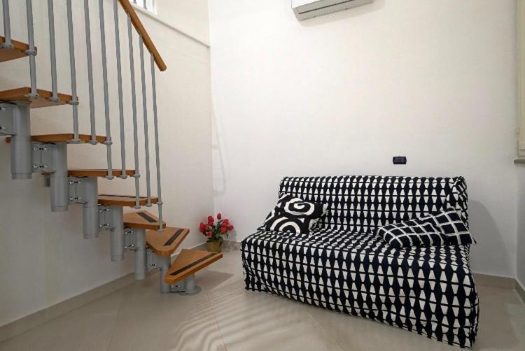 Apartment San Lorenzo House Naples