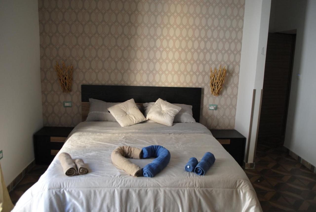 Vacanze Partenopee - San Liborio Naples
