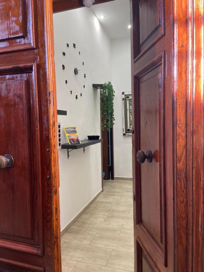 Airys - House Bed & Breakfast Naples