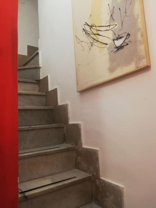 Apartment Capa E Coda In Centro Storico Naples