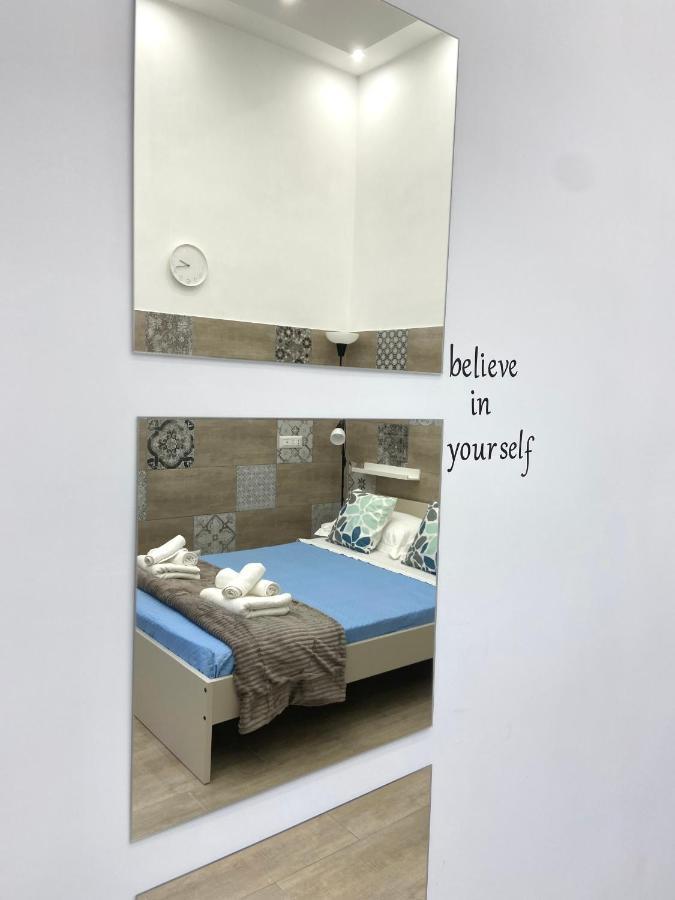 Airys - House Bed & Breakfast