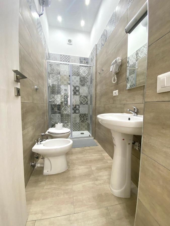 Airys - House Bed & Breakfast