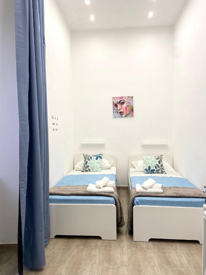 Bed & Breakfast Airys - House