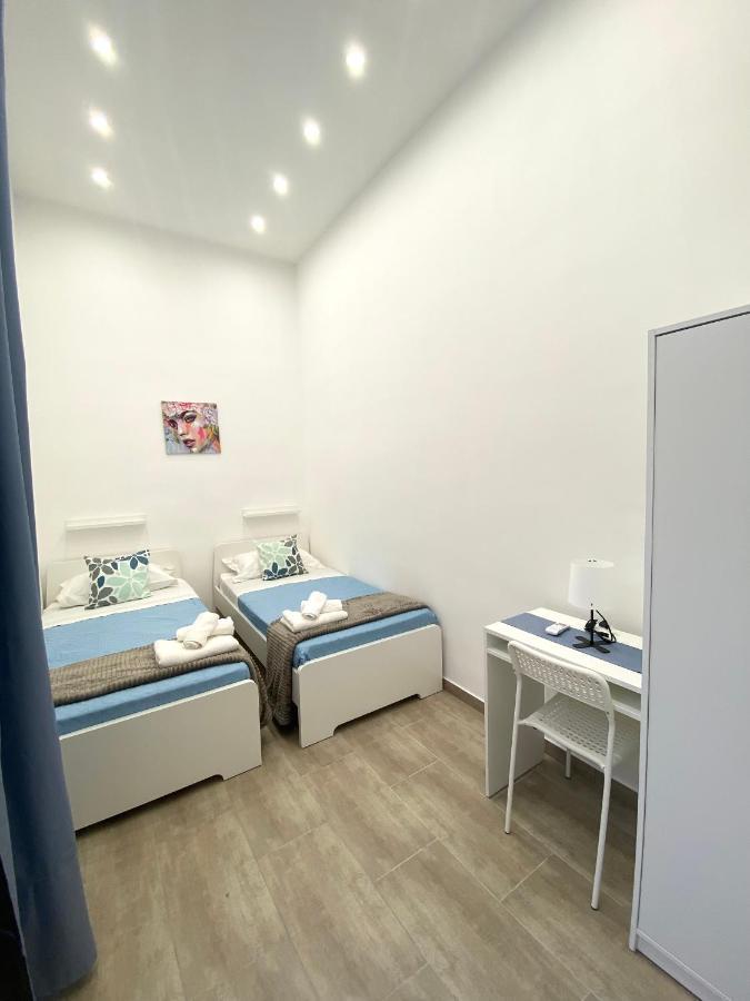 Bed & Breakfast Airys - House Naples