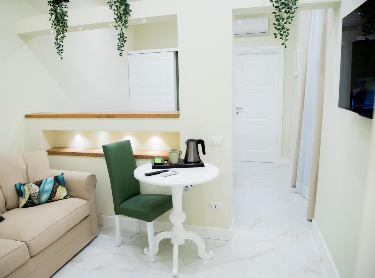 Bed & Breakfast Gentile Centro Storico Naples