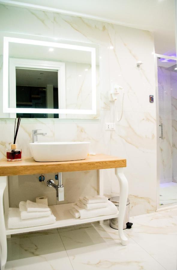 Gentile Centro Storico Bed & Breakfast Naples