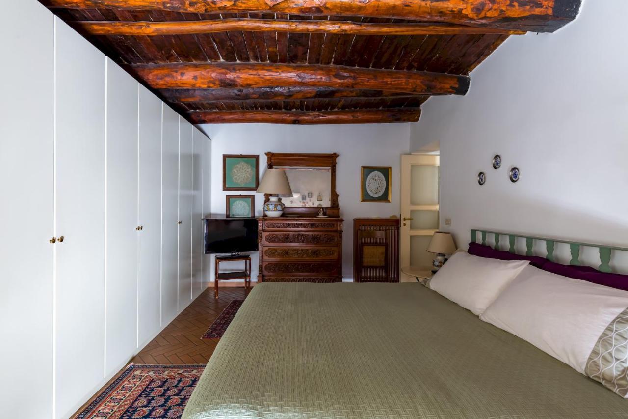 Apartment Residenza Capano Charming House By Napoliapartments *