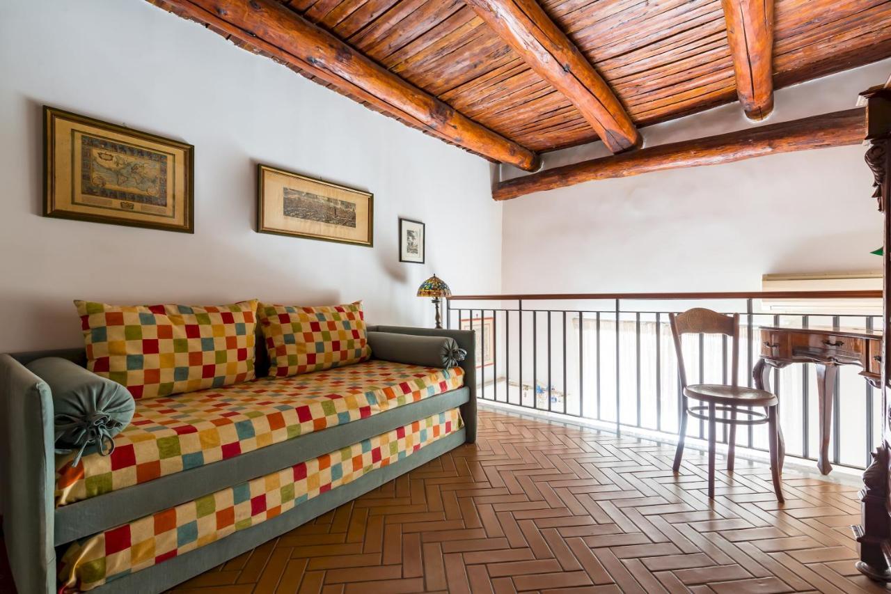Residenza Capano Charming House By Napoliapartments Apartment Naples