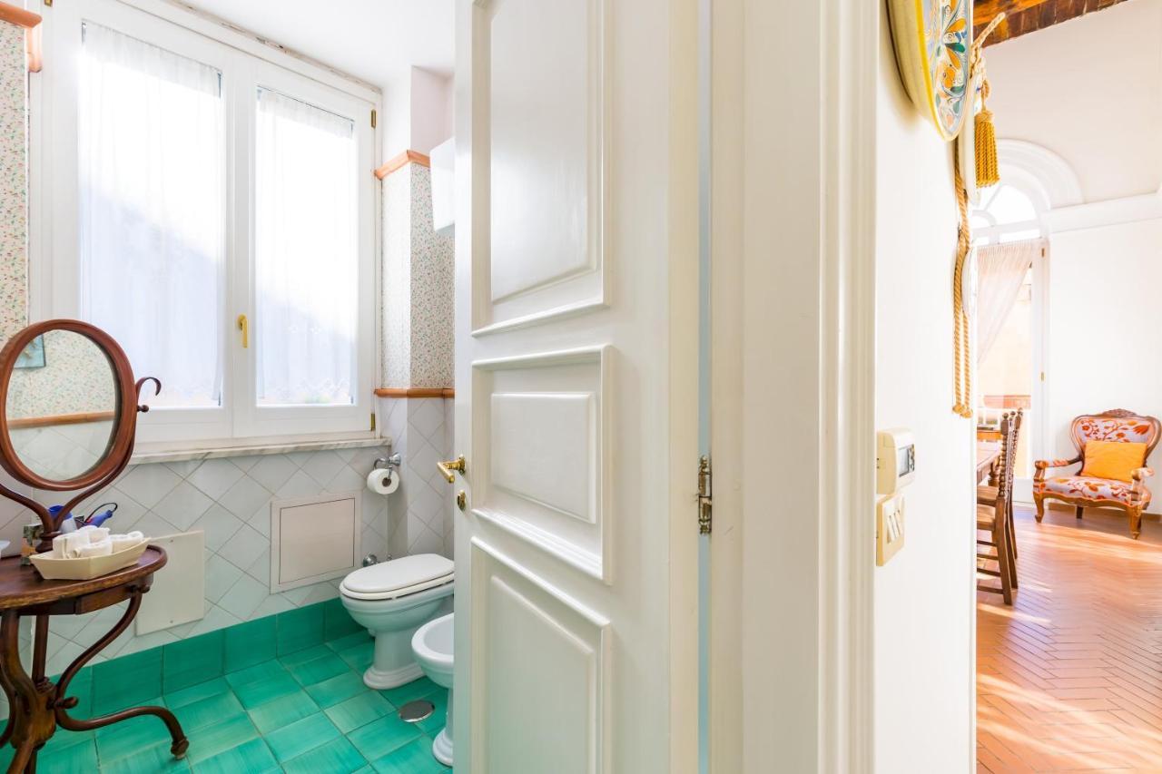 Apartment Residenza Capano Charming House By Napoliapartments Naples