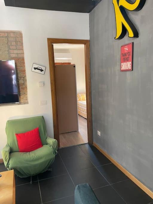 Kamyhouse Una Tranquilla Struttura Nel Verde * Naples