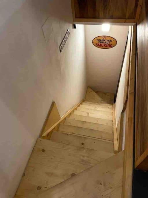 Kamyhouse Una Tranquilla Struttura Nel Verde Naples