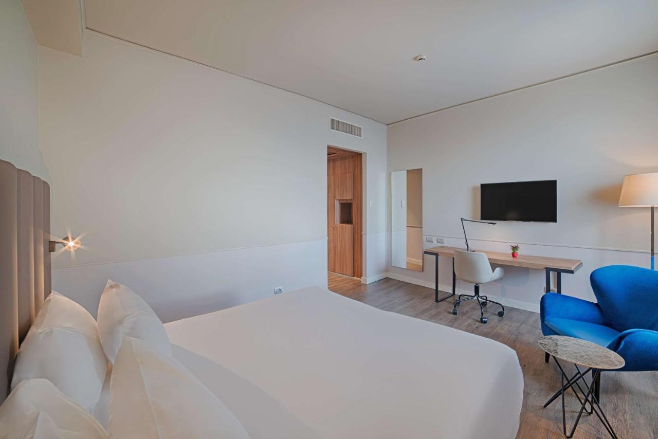 Nh Panorama Hotel Naples