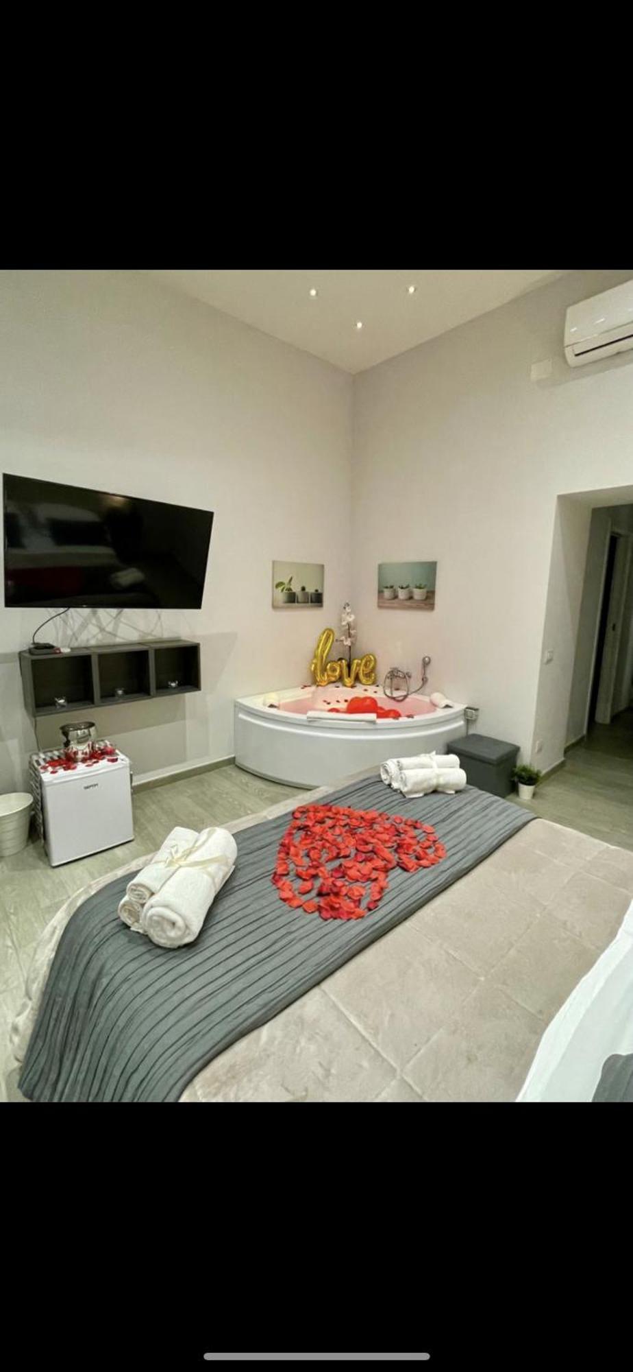 Bebasu 2* Naples