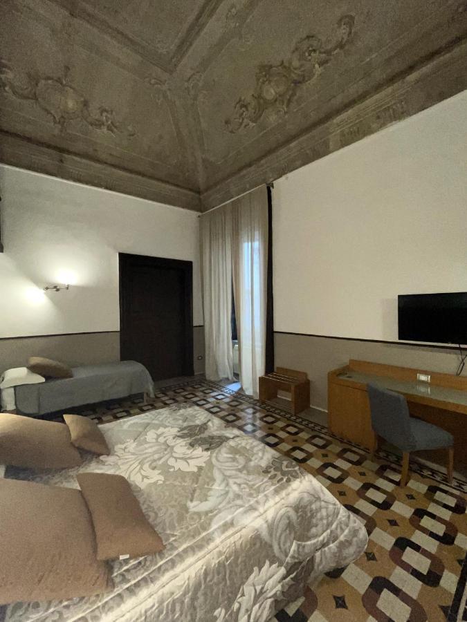 Bed & Breakfast Costantinapoli 27 Naples