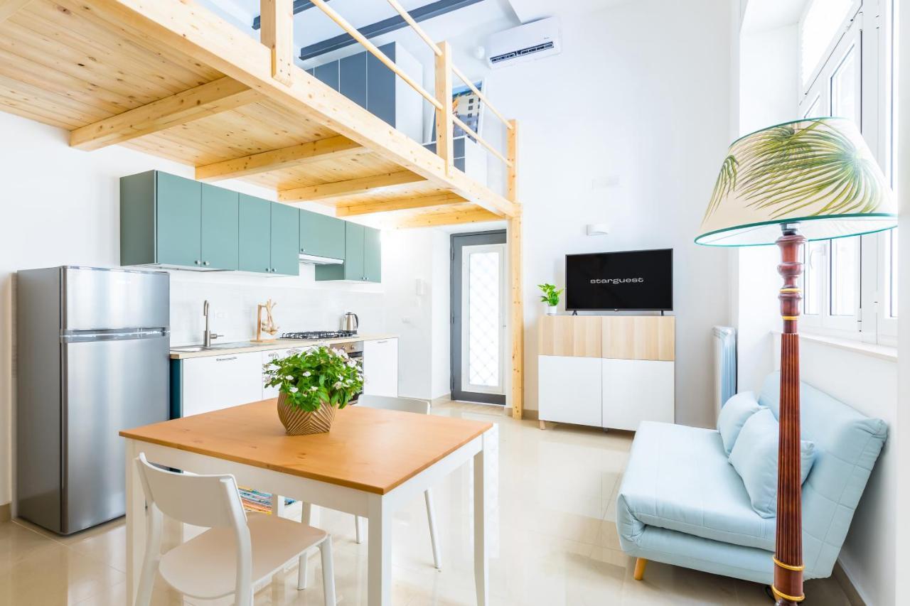 Naiva 2 Apartment *