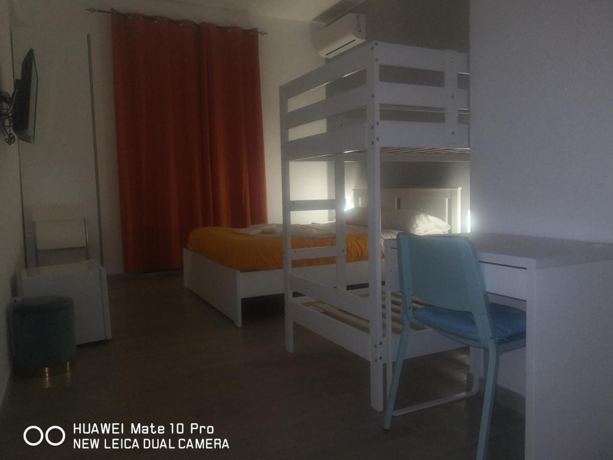 Eleonora's * Naples