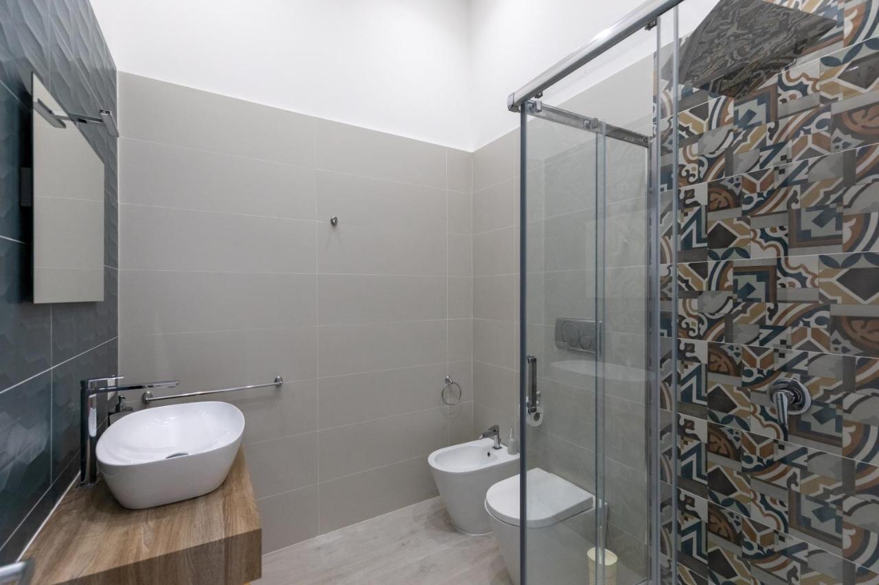 Guest house My Brilliant With Jacuzzi 2 Steps From St Toledo *