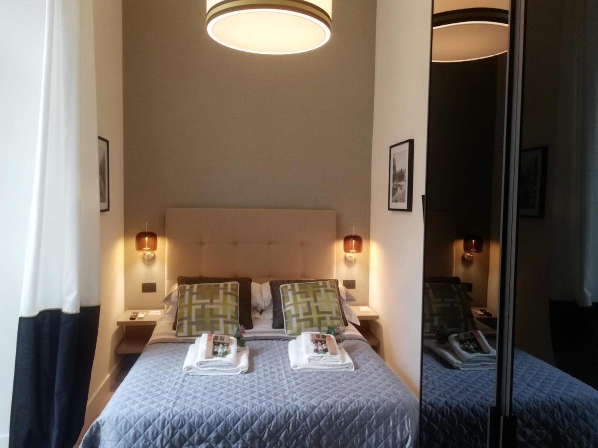 Mariana Luxury