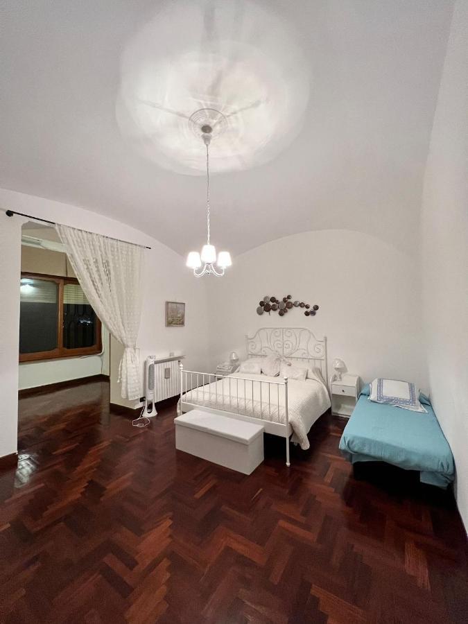 Dimora Eleuthera Naples