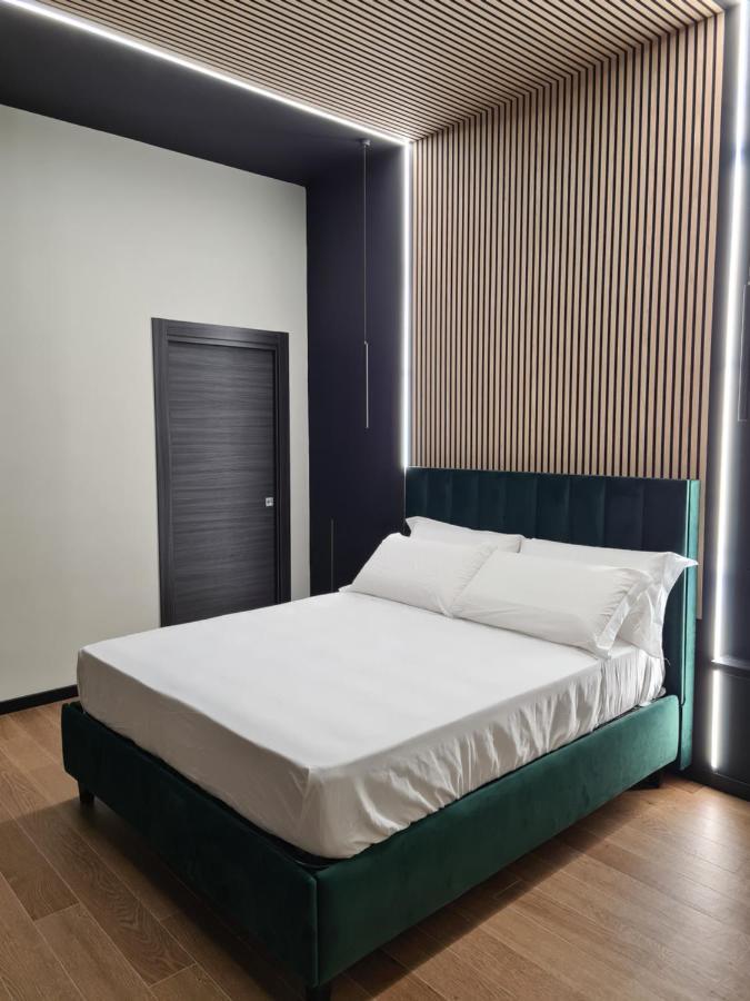 Chiatamone Luxury Apartment *