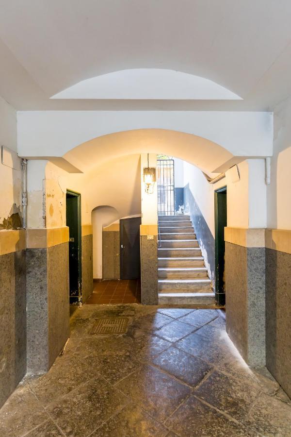 Portico 17 - Charming House Close Promenade Naples