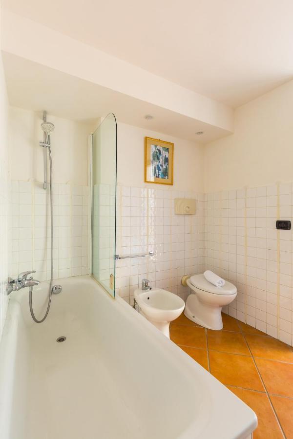 Portico 17 - Charming House Close Promenade *