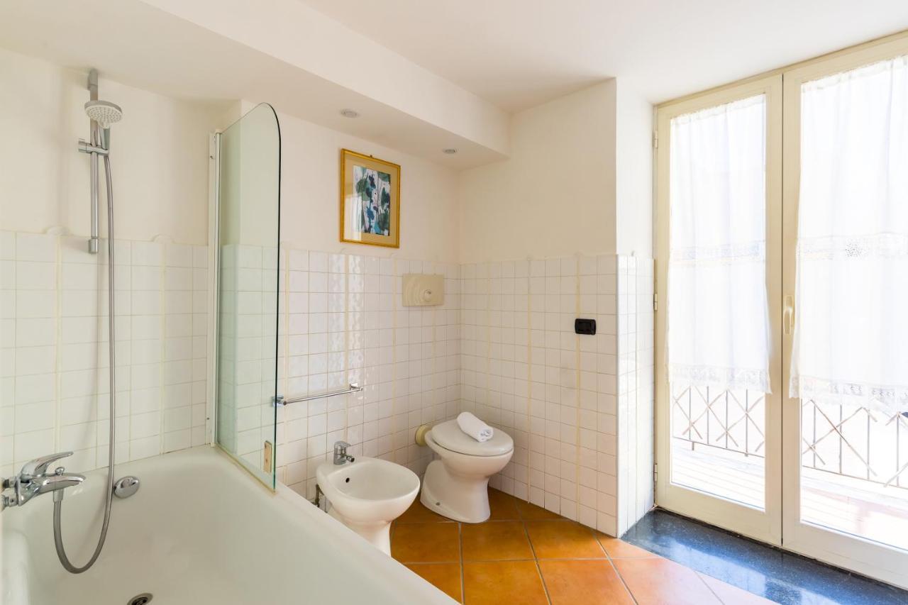 Portico 17 - Charming House Close Promenade Apartment *