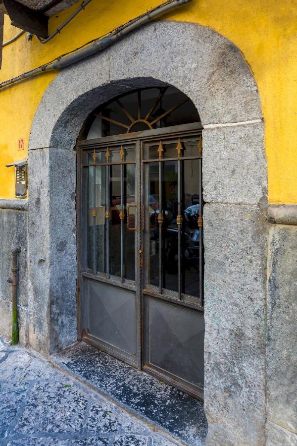 Portico 17 - Charming House Close Promenade Naples