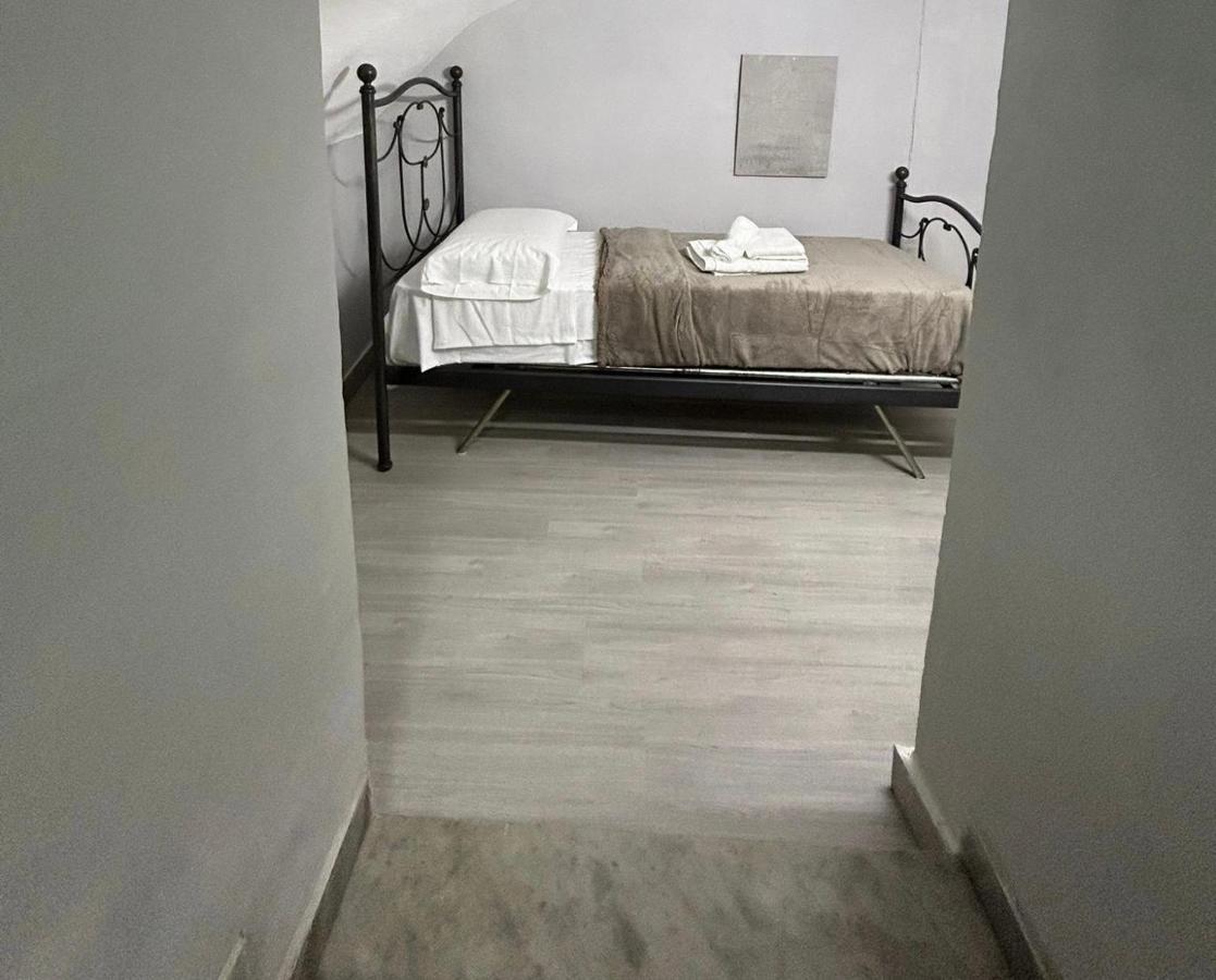 Apartment Pontenuovo 6e8 House Naples