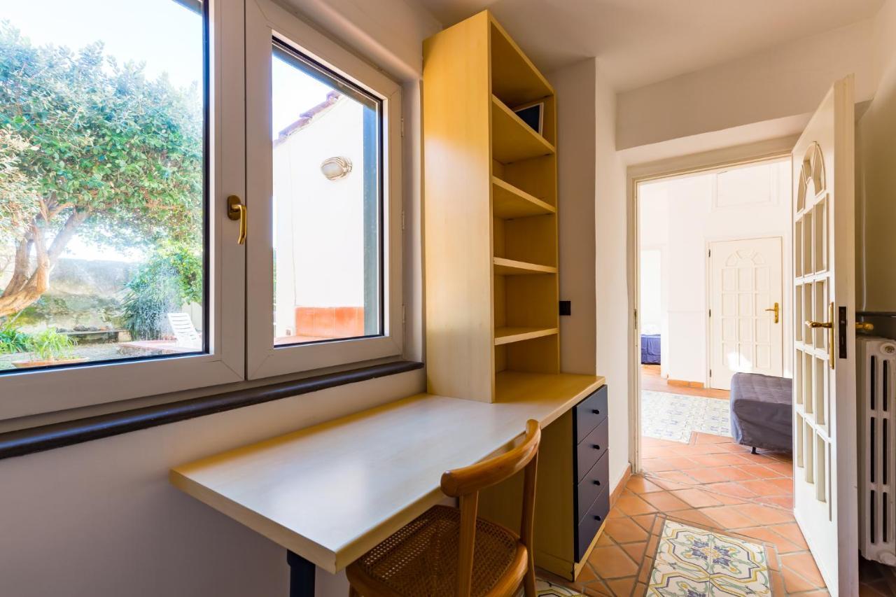 Apartment Paola - Hidden Panoramic Garden And Terraces By Napoliapartments