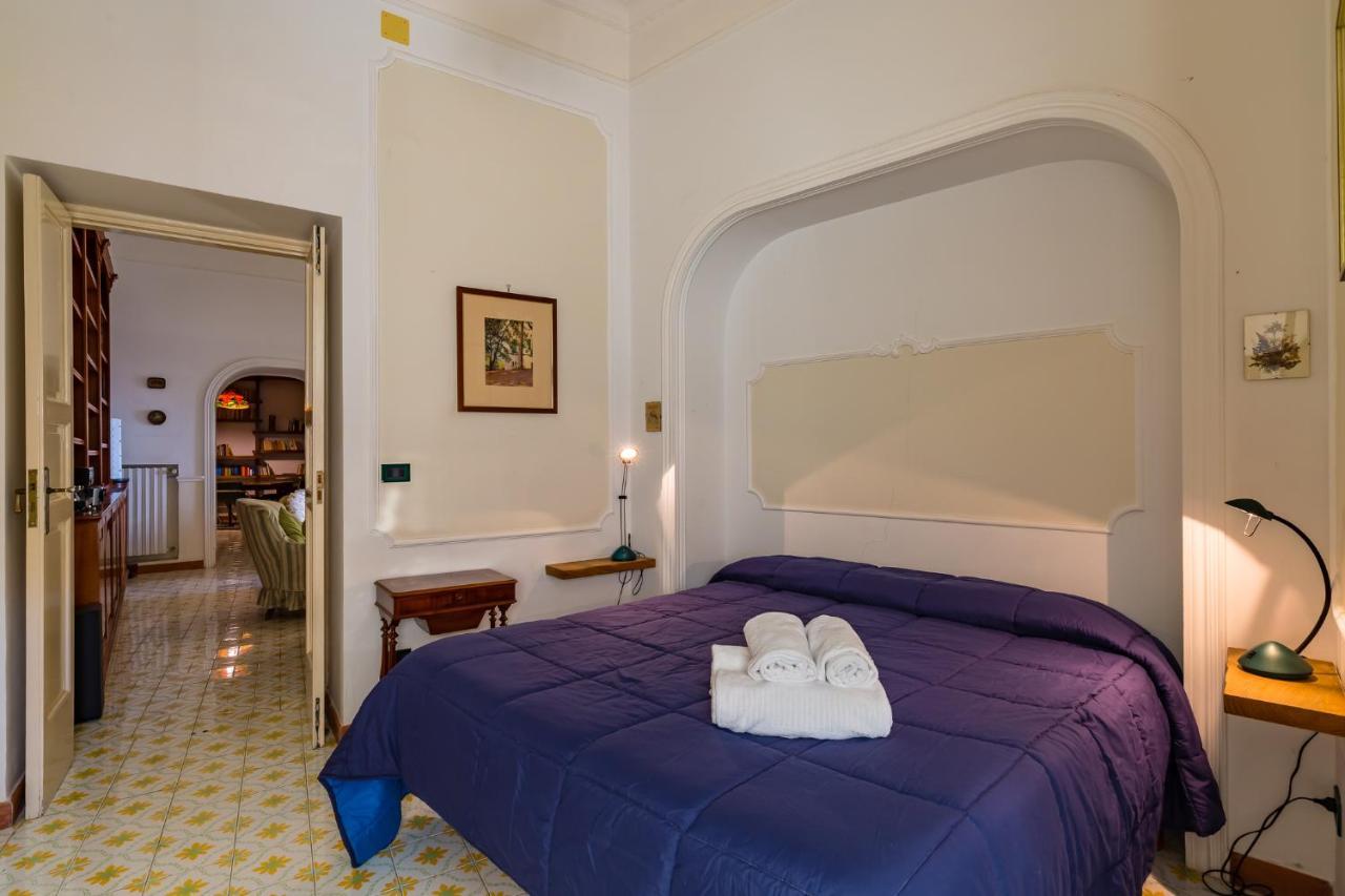 Paola - Hidden Panoramic Garden And Terraces By Napoliapartments Apartment *