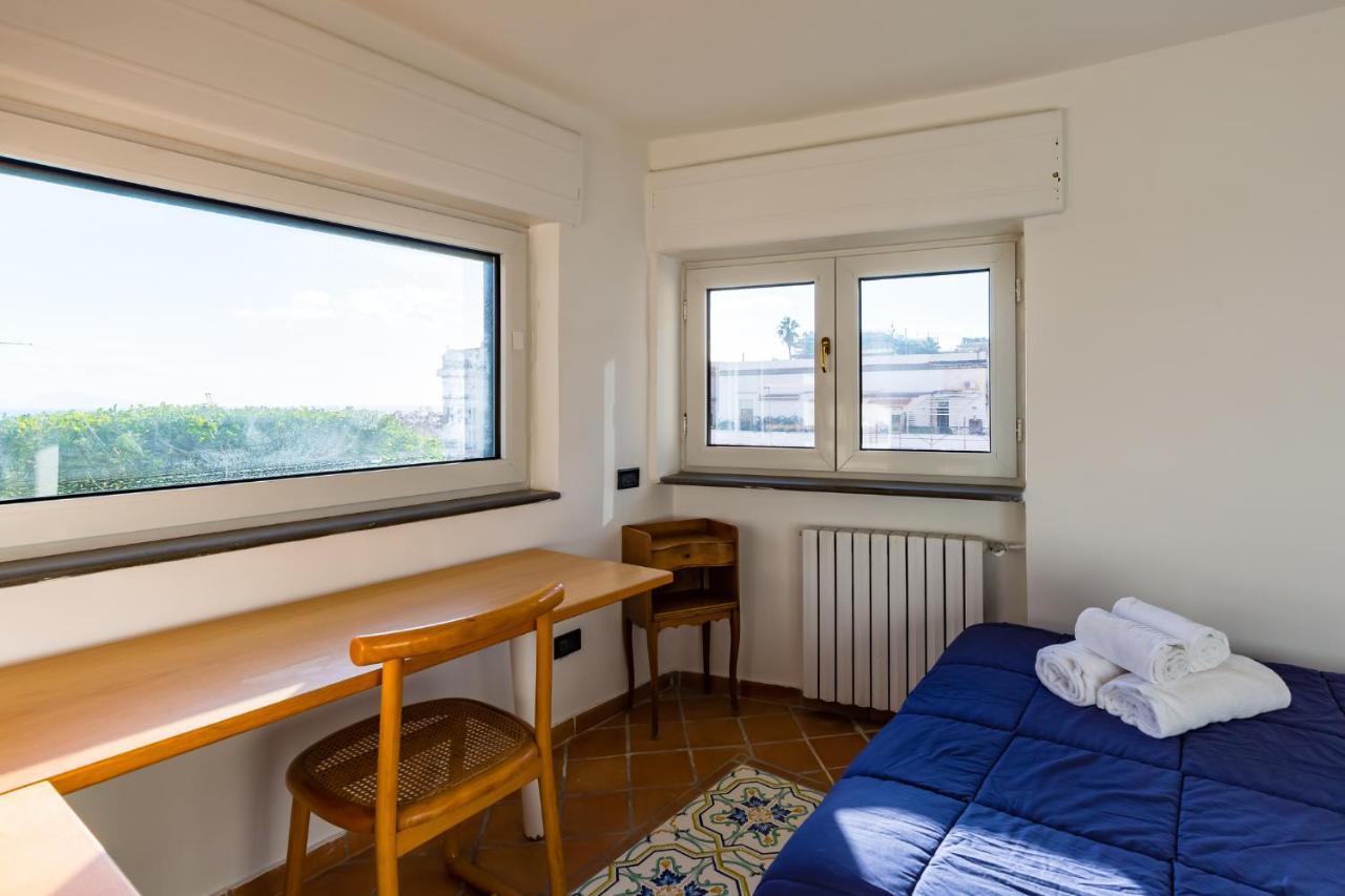 Apartment Paola - Hidden Panoramic Garden And Terraces By Napoliapartments Naples