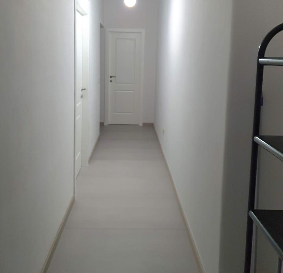 Apartment Center Naples