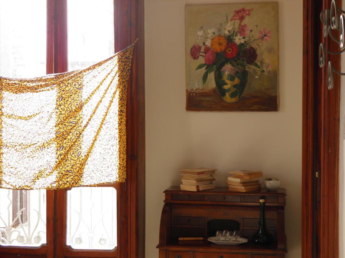 La Stanza Grande Della Luna D'irene Homestay *