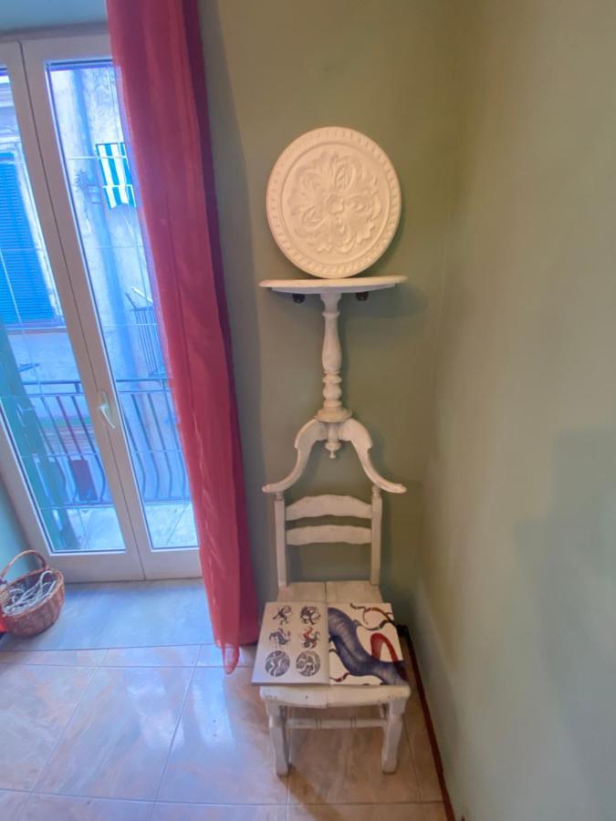 Casa Gioia, Tra Palazzo Reale,lungomare E Monte Echia * Naples