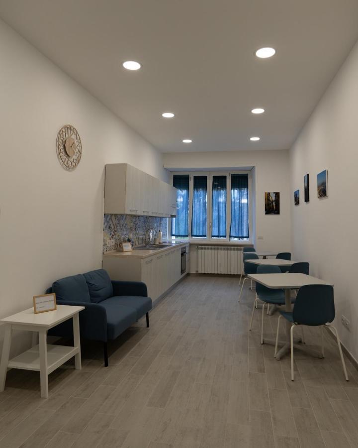 Guest house Dimora Cavour Naples