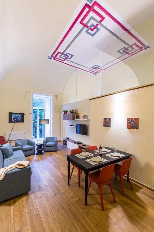 In The Heart Of Nightlife By Wonderful Italy Apartment