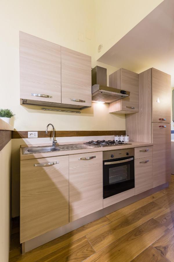 In The Heart Of Nightlife By Wonderful Italy Apartment