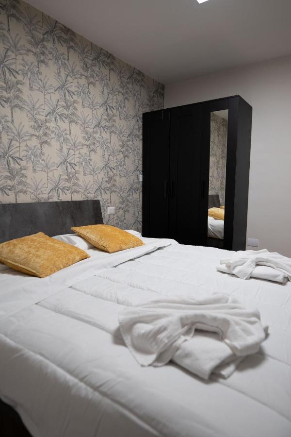 Center By Dimorra Apartment