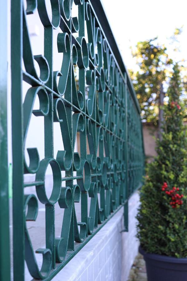 La Casa Del Bosco - Unique Two Floors House With Garden Holiday home Naples