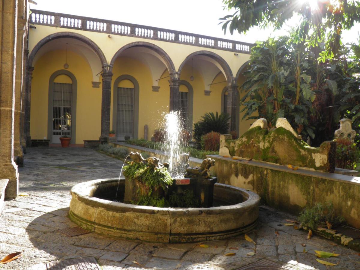 La Stanza Grande Della Luna D'irene Homestay *