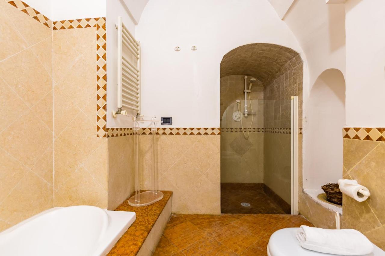Paola - Hidden Panoramic Garden And Terraces By Napoliapartments Apartment Naples