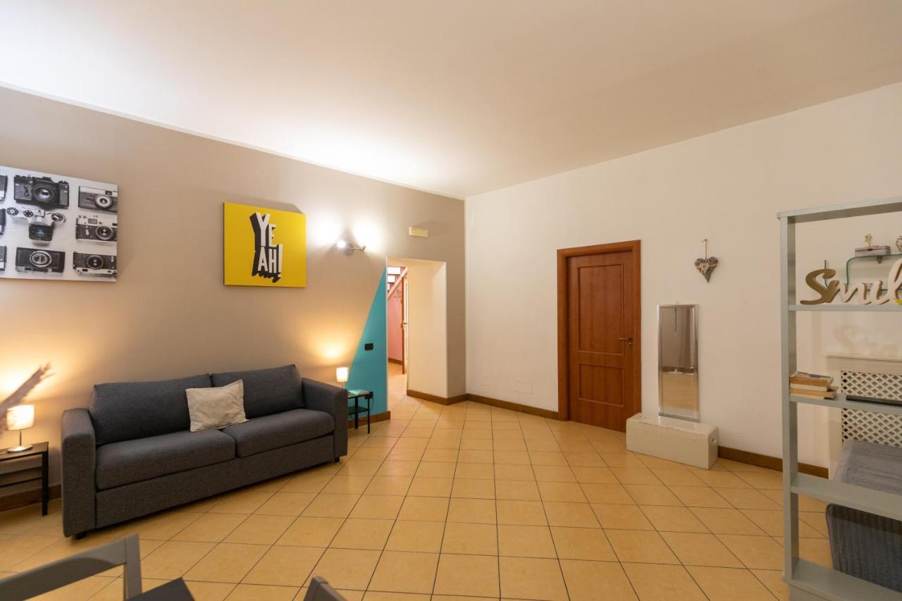 Apartment Colored House Until 7 People Above Sqplebiscito