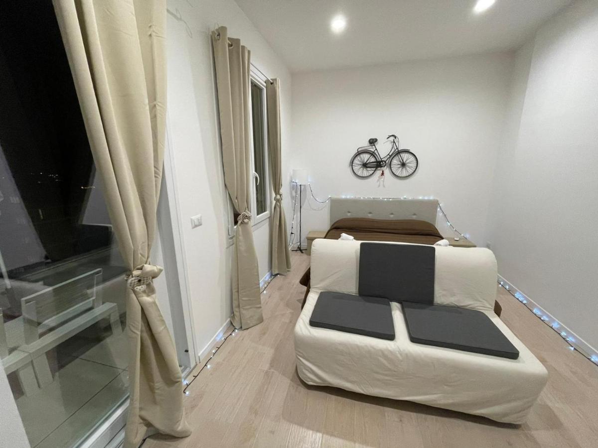 Apartment Attico Al Vomero Naples